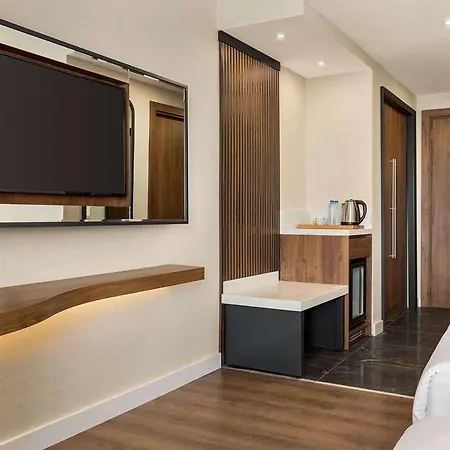 Hotell Ramada By Wyndham Karapinar Sultaniye