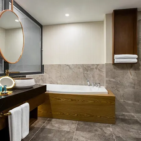 Отель Ramada By Wyndham Karapinar 5*
