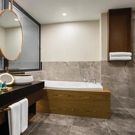 Ramada By Wyndham Karapinar 5* Sultaniye