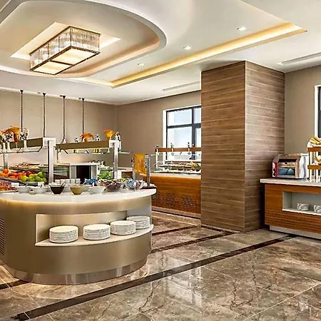 Ramada By Wyndham Karapinar Отель 5*