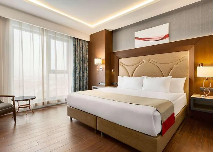 Ramada By Wyndham Karapinar 5*