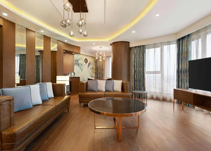 Ramada By Wyndham Karapinar Hotel