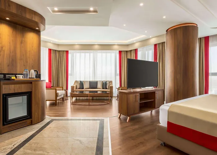 Hotel Ramada By Wyndham Karapinar